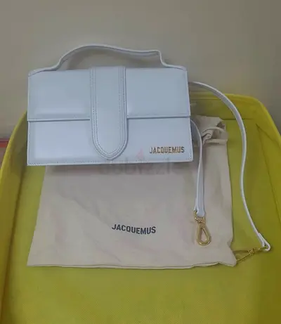 White Jacquemus Le Grand Bambino-style Shoulder Bag with Dust Bag