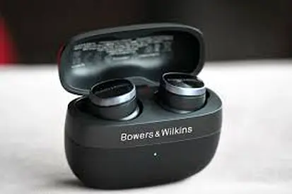 Bowers Wilkins Pi8 Wireless In-Ear Headphones -Anthracite Black light used for sale @ 600