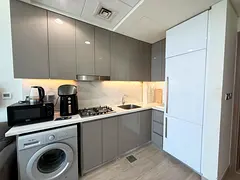 CONVENIENT OFFER // ONE BEDROOM WITH FREE CHILLER // FITTED KITCHEN