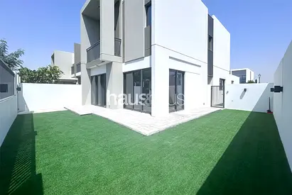 Single Row | Landscaped Garden | Close To Pool
