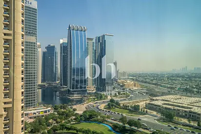 Converted to 3 bed | Park Views | High Floor | VOT