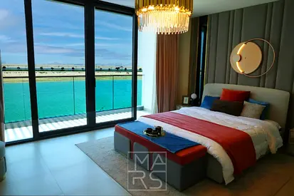 Seaview Luxury villa 6 BR | Beach access | Private island | Freehold | Golden visa