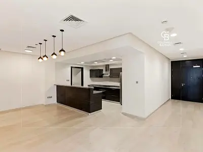 GOLF MARINA VIEW | FREE CHILLER | NEGOTIABLE