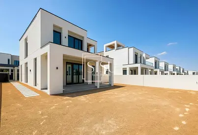Resale | Serious Seller | Prime Location