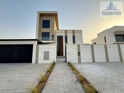 Lavish 7BR with maid room rent only 380k