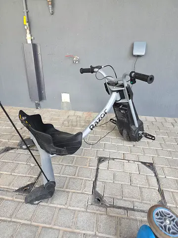 Used Razor Electric Drift Trike - Good Condition