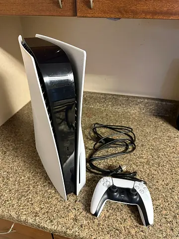 PlayStation 5 (PS5) Console with DualSense Controller - hdmi a little problem
