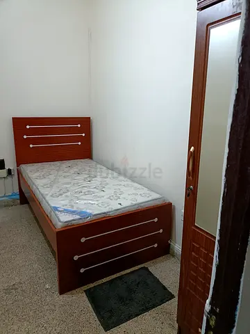 Big Partition available for executive bachelor in Al Hamriya Burjuman