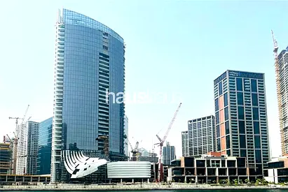 01 Type Layout | Full Canal Views | Brand New