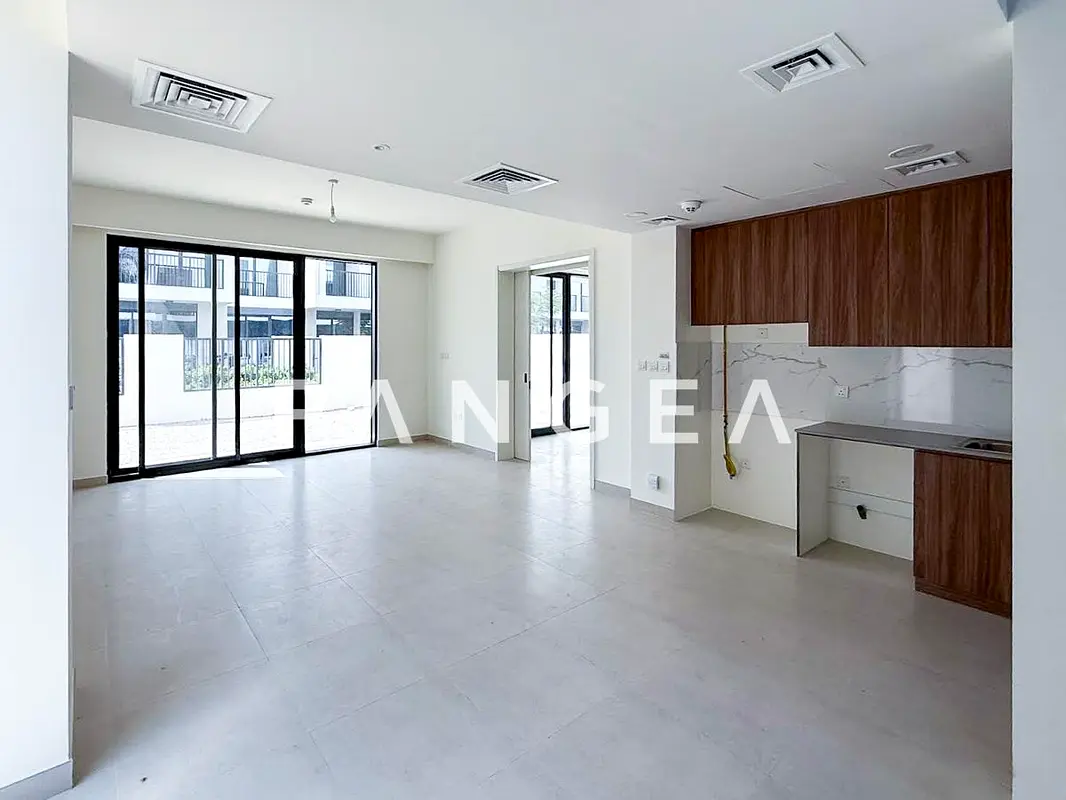 Large Corner Plot | Brand New | Green Belt