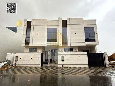 Townhouse - Good location - Fees included - 3 floors - Excellent price