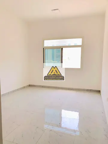 A great opportunity for annual rent in Al Jurf 2, Ajman. Spacious apartment with a practical layout that offers comfort and privacy