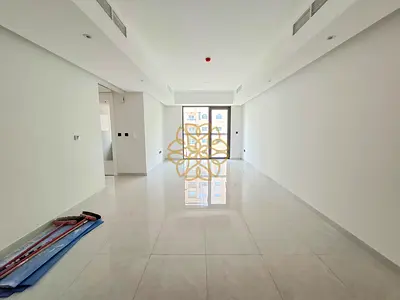 2nd tenet 1bedroom hall with balcony inside parking