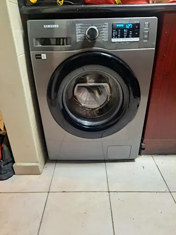Samsung Front Load Washing Machine -8kg, Silver (Good Working Condition)