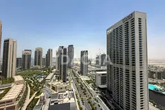 VACANT | FURNISHED | HIGH FLOOR