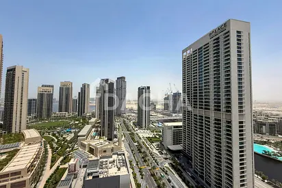 VACANT | FURNISHED | HIGH FLOOR