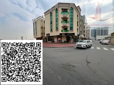 One bedroom and living room for annual rent in Al Rashidiya 1, behind Nesto and next to the fish market. Unparalleled location, and a mosque is in fro