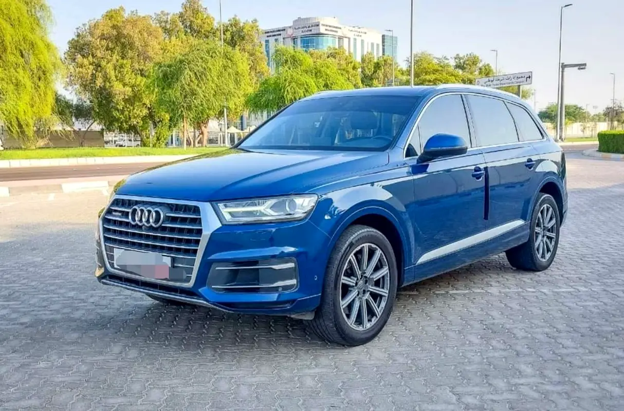 Audi Q7 2018 — photo 1 of 6