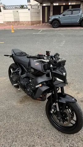 [URGENT] Yamaha MT-09 2025 GCC 900cc 117 hp