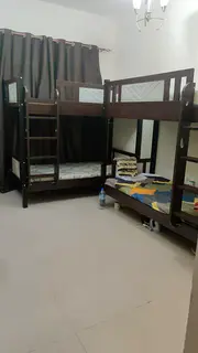Male Bedspace Available in JVC - 750