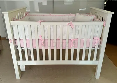 Pottery Barn Kids Crib with Mattress and Bedding