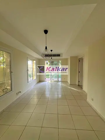 Type 4E | 2 Bed+ Study | Springs 6