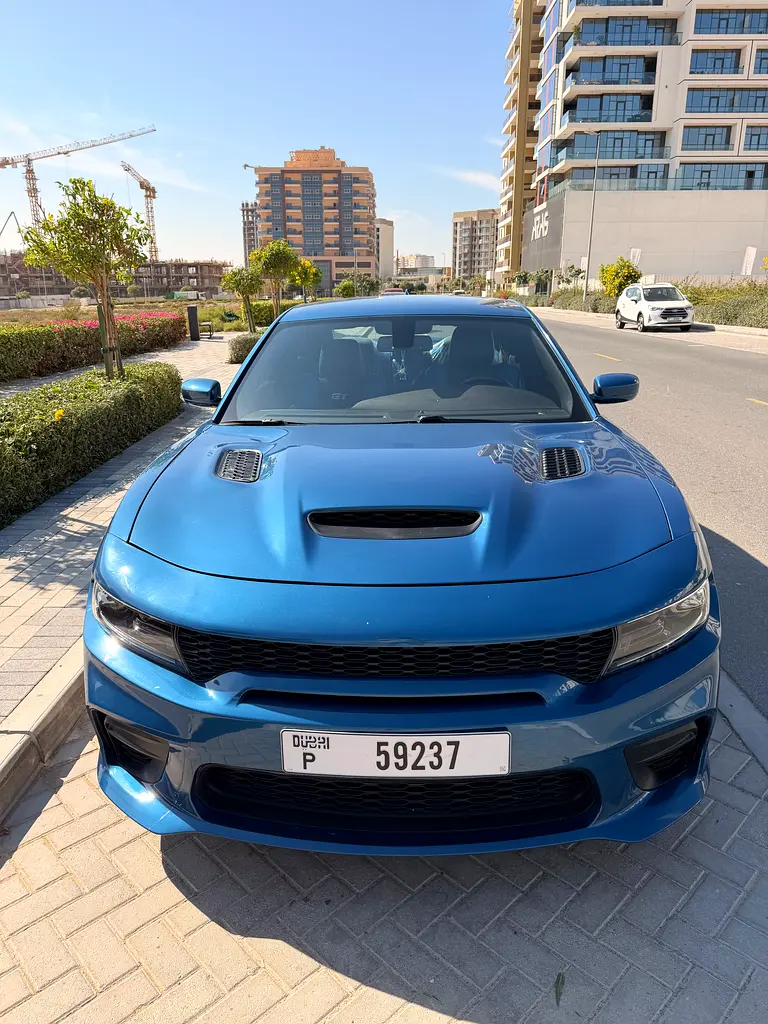 Dodge Charger 2022 — photo 1 of 14
