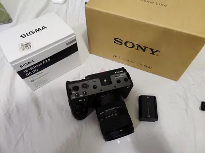 Sony Fx30 with 18-50 Lens