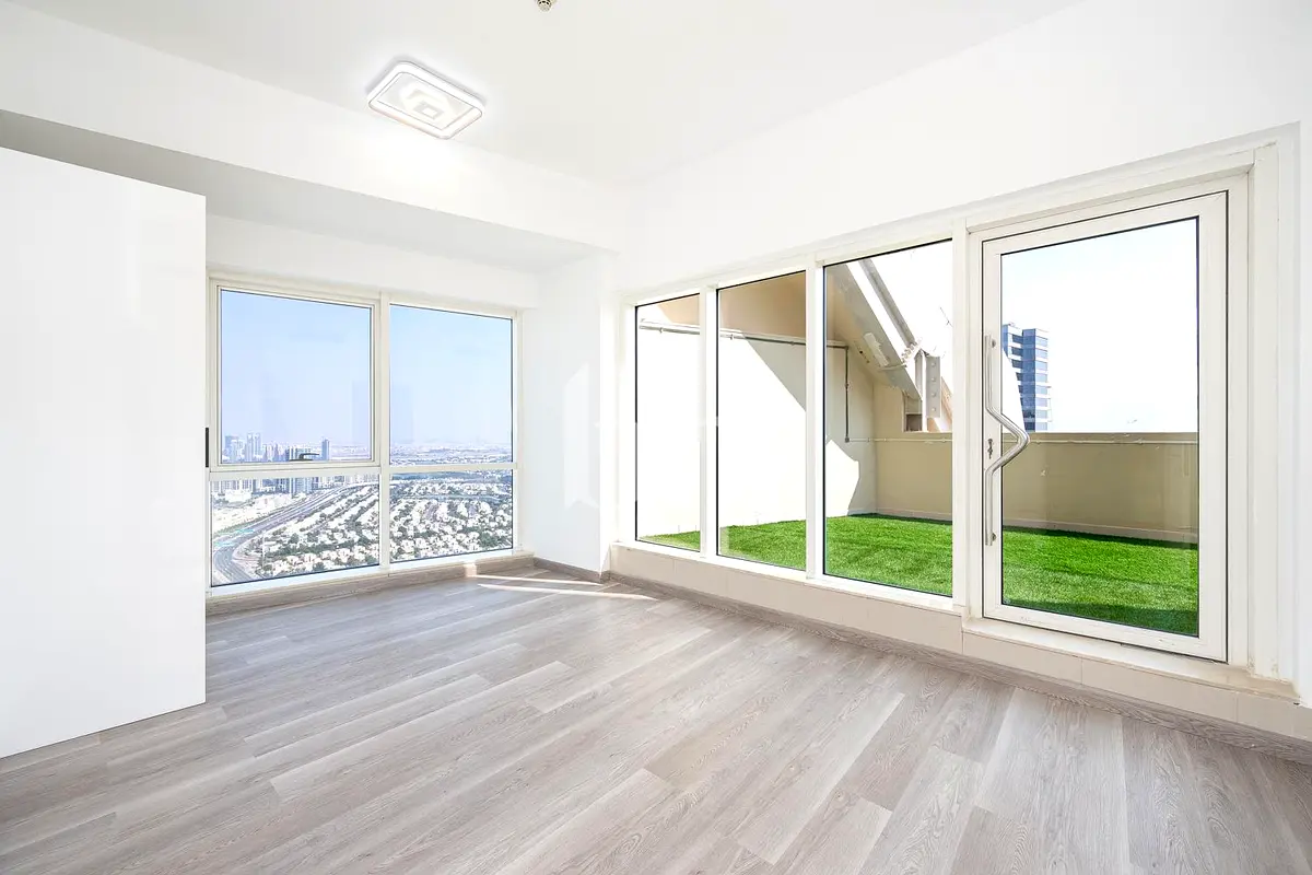 Sky-High | Terrace Living | Upgraded Elegance