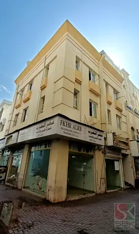 One Month Rent Free-Studio Flat Available
