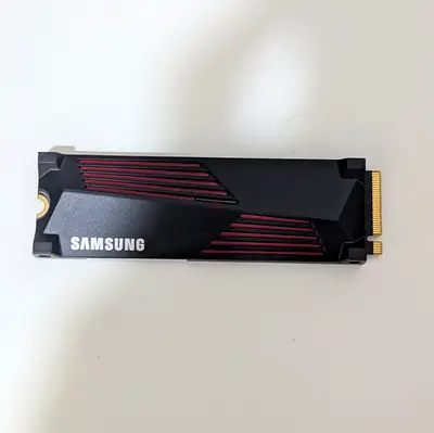4 TB Samsung 990 PRO Heatsink NVMe M.2 SSD PCIe 4.0