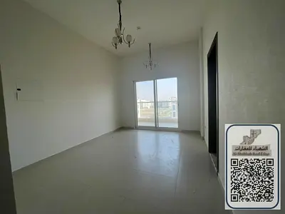🔥 استوديو للإيجار في قرية الأميرة–جاهز للسكن🔥بالكونه ومطبخ منفصل استوديو عملي ومريح داخل بناية نظيفة في قرية الأميرة، مناسب للعائلات الصغيرة