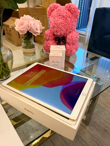 iPad Pro 256GB 2017 (2nd Gen) 12.9-inch