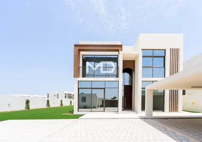 4BR+Maid Executive | End Villa | Park Facing