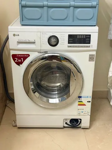 LG 2-in-1 Front Load Washer Dryer - Good Working Condition