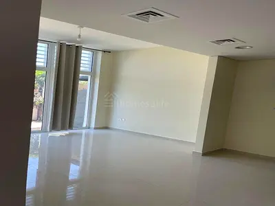 1BR + Study | Flat | Vacant | Close to Pool