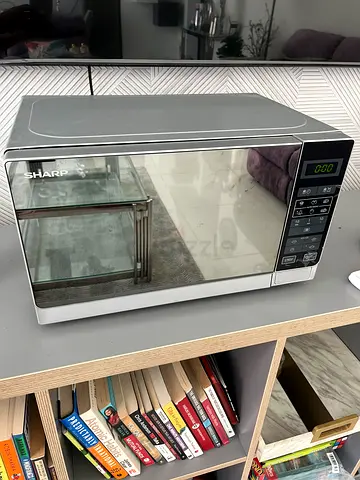 Sharp microwave - good working condition