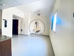 SPACIOUS studio // PRIME LOCATION // FAMILY BUILDING // REASONABLE PRICE // EASY ACCESS TO DUBAI //