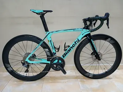 FullCarbon Bianchi AeroRoadBike Shimano Ultegra GroupSet Vision55 Carbon WheelSet HighPerfomanceBike