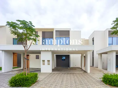 Landscaped | Vacant | Chiller Free