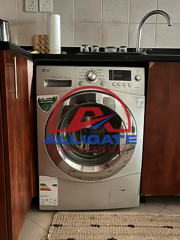 1BR WITH HUGE LAYOUT / UNFURNISHED/ GOOD LOCATION /