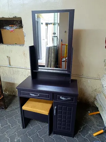 Queen size bed room items for sale