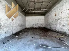 Ind 8 warehouse near Al Qusais excellent space
