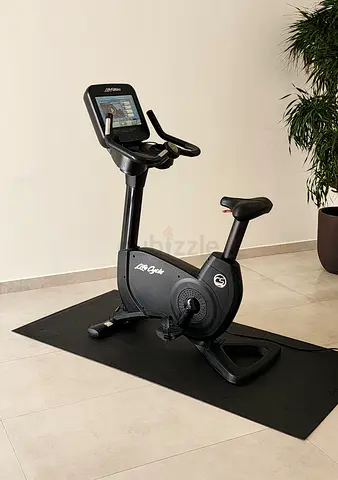 Professional Exercise Bike – Life Fitness Elevation 95C