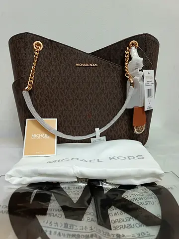 Michael Kors jet set travel tote bag