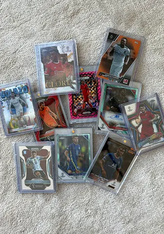 Lot of Mixed Football Trading Cards — Autographs , Numbered  Rookie Cards (Great Condition)