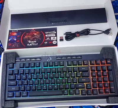 Redragon RGB Mechanical Gaming Keyboard - Full Size with Wrist Rest