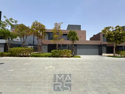 🏡 فيلا فاخرة بخمس غرف نوم مع مسبح خاص في كايا، مسار - 350,000 درهم إماراتي سنويًا 🌴