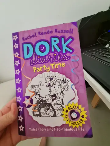 Dork diaries party time Rachel Renée Russell