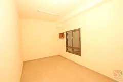 One Month Rent Free-Spacious 1 BR